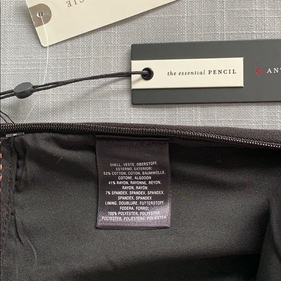 ANTHROPOLOGIE Essential Pencil Skirt - Picture 4 of 7